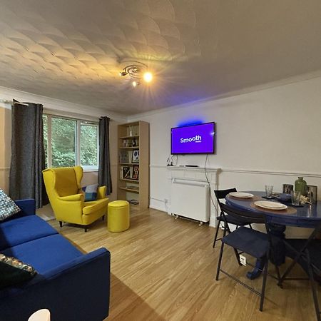 Full Apartment Close To Excel Centre, London City Airport , O2 Arena エクステリア 写真