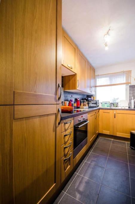 Full Apartment Close To Excel Centre, London City Airport , O2 Arena エクステリア 写真